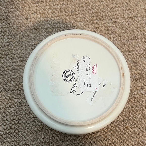 Lemon Ceramic Canister with Wooden Lid 🍋 - Picture 4 of 4